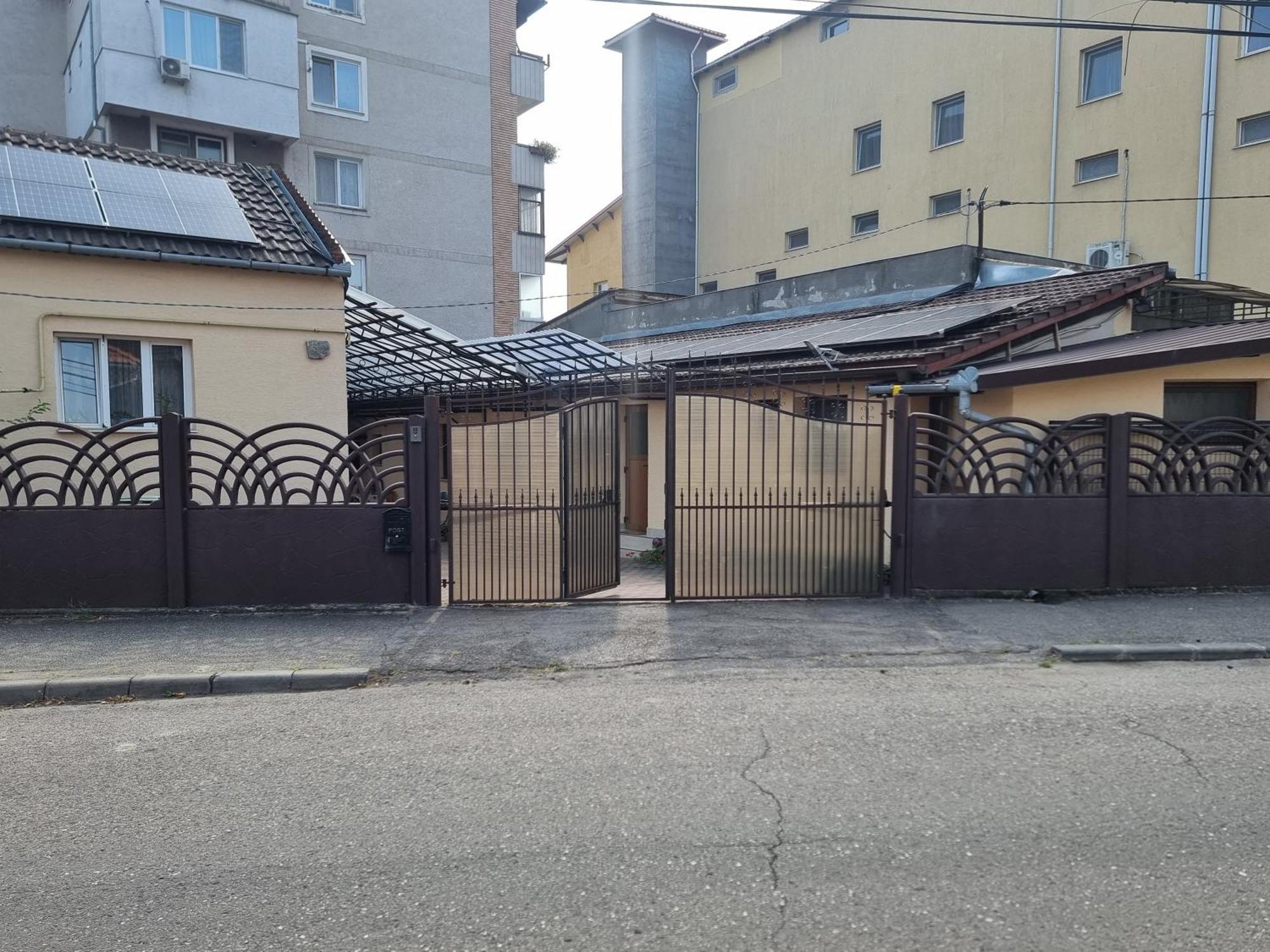 La Bebe 3 Apartman Vajdahunyad Kültér fotó